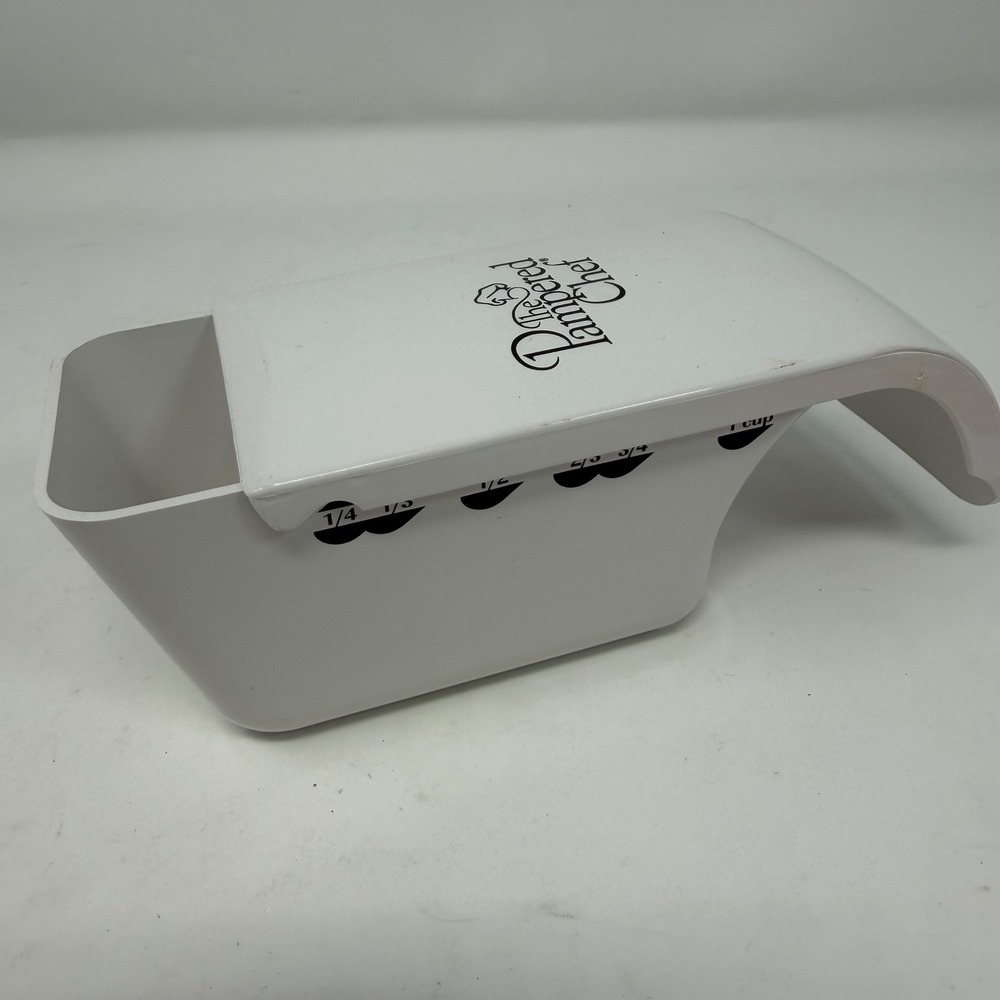 Pampered Chef Adjustable Measuring Cup 1 Cup 250mL White Plastic Scoop USA Made